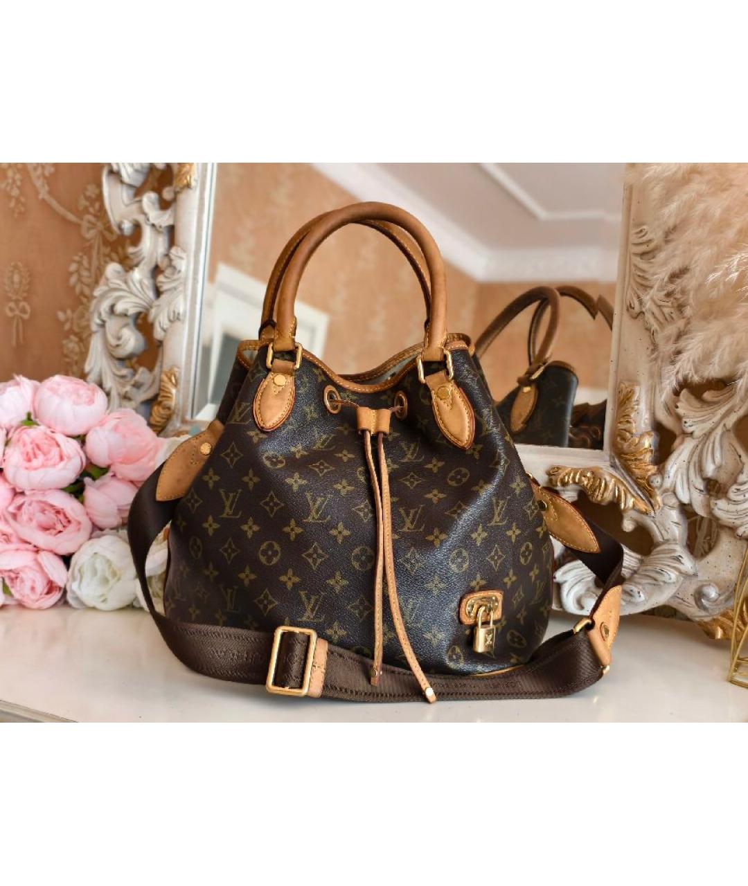 LOUIS VUITTON Коричневая кожаная сумка с короткими ручками, фото 2