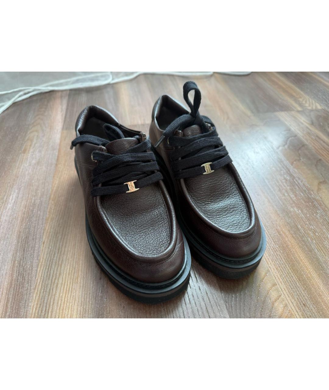 FERRAGAMO Бордовые кожаные ботинки, фото 5