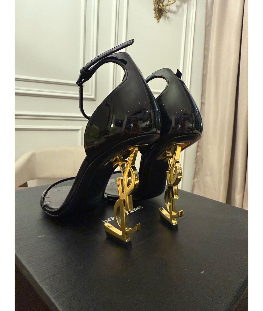 SAINT LAURENT Черные босоножки из лакированной кожи, фото 4