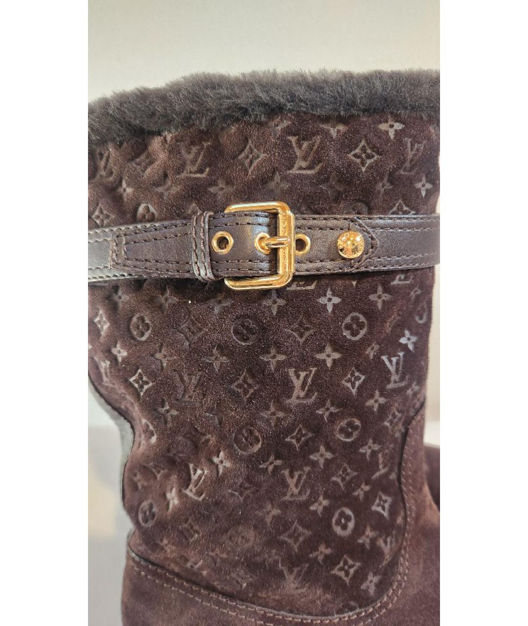 LOUIS VUITTON Коричневые замшевые полусапоги, фото 5