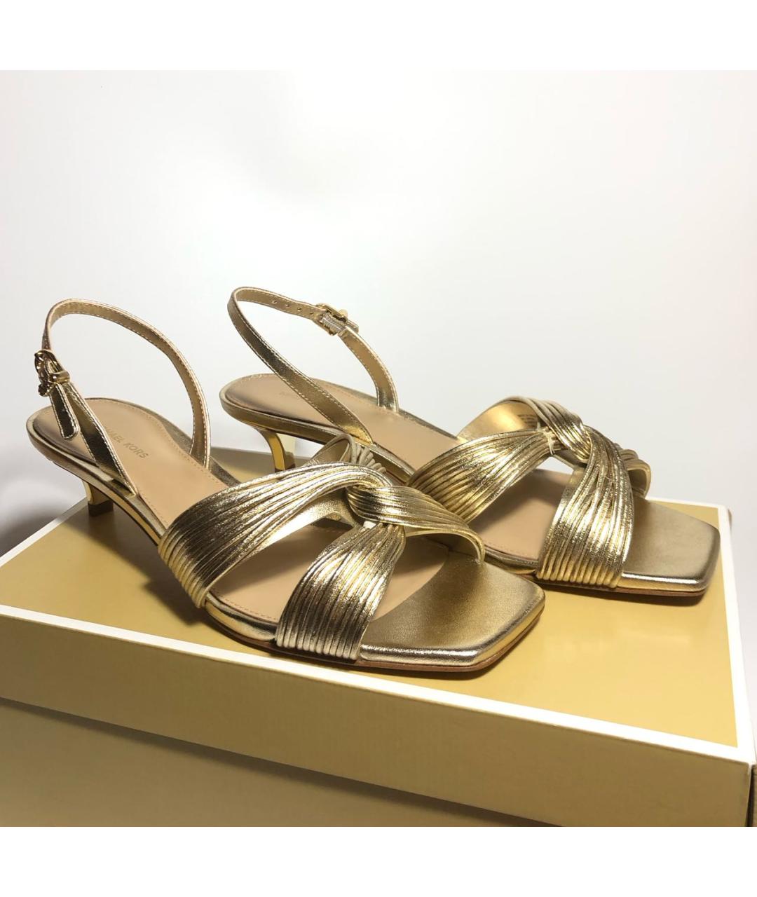 MICHAEL KORS Золотые босоножки, фото 5