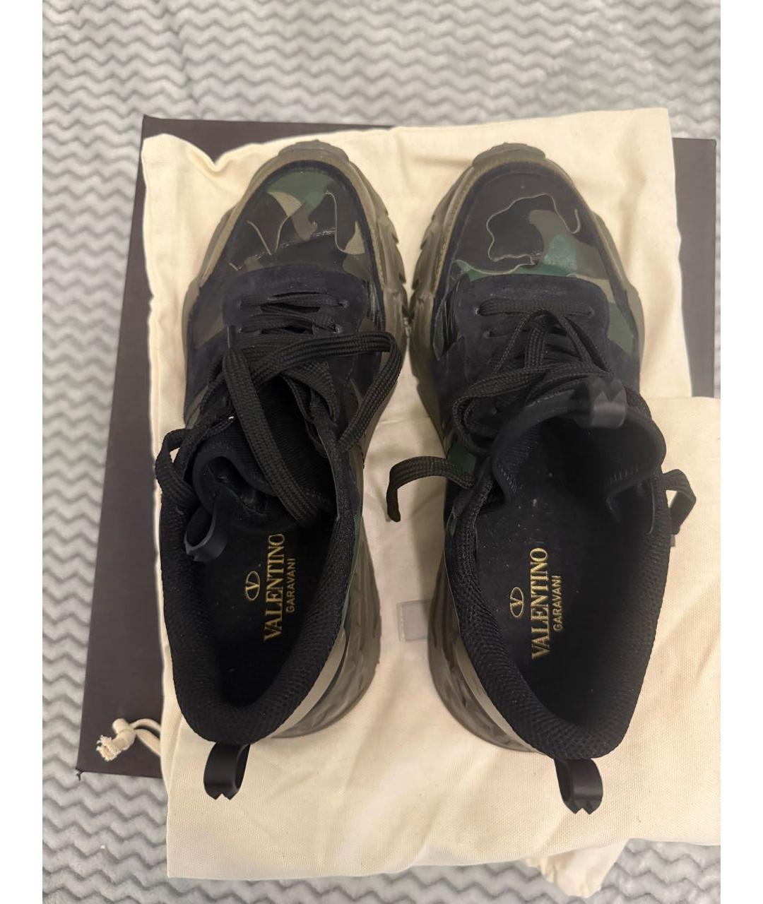 VALENTINO Хаки кожаные низкие кроссовки / кеды, фото 3