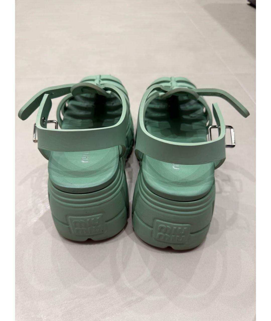 MIU MIU Резиновые босоножки, фото 4