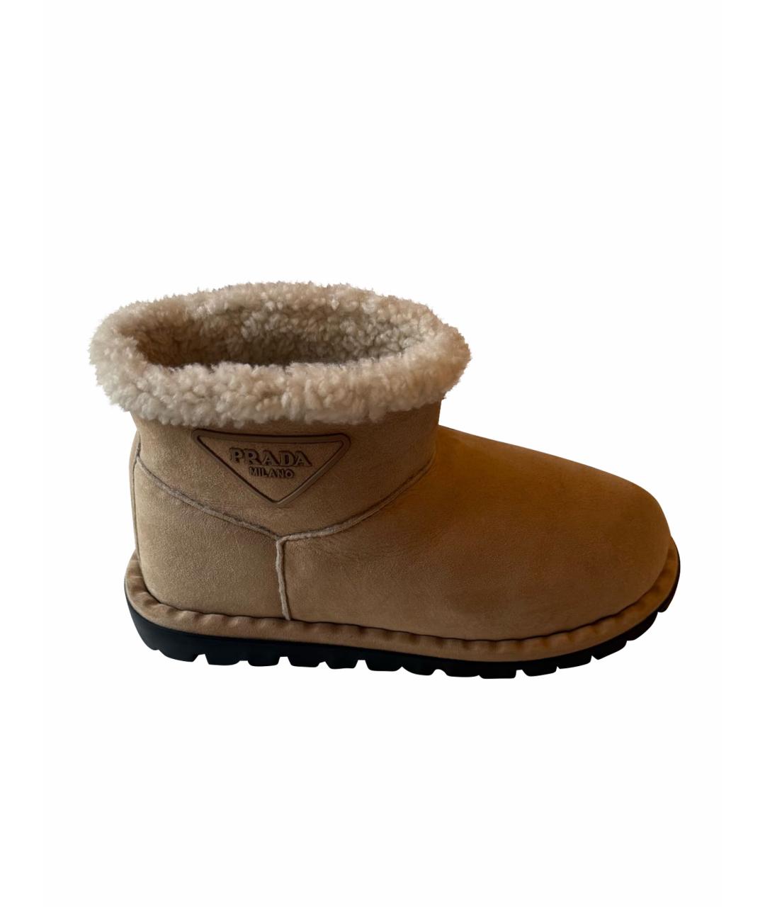 PRADA Бежевые замшевые ботинки, фото 1