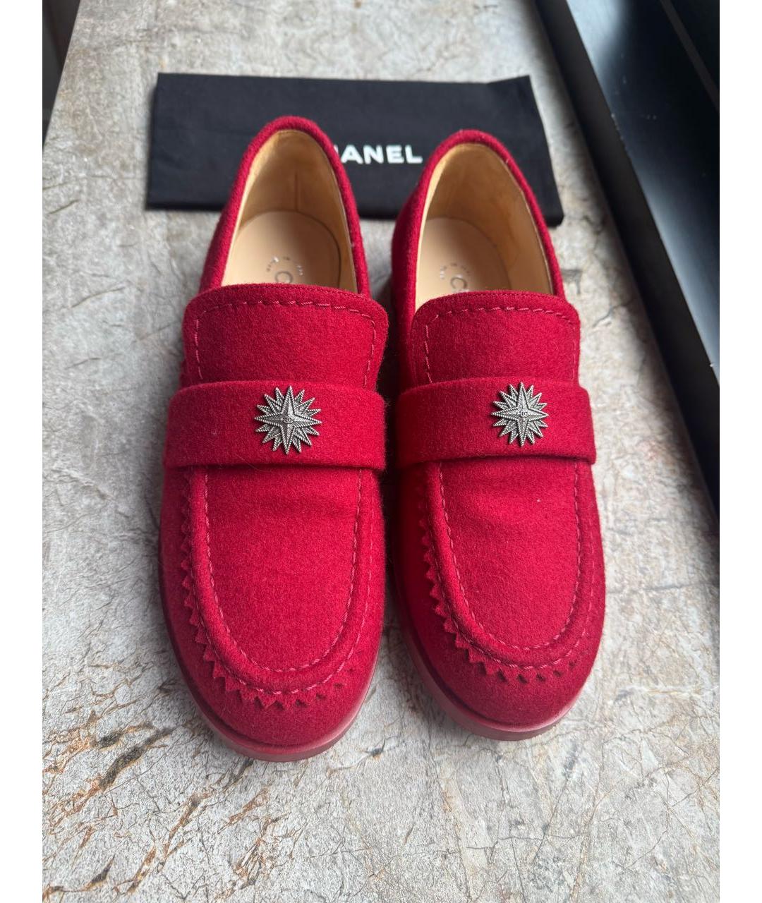 CHANEL Красные текстильные лоферы, фото 2