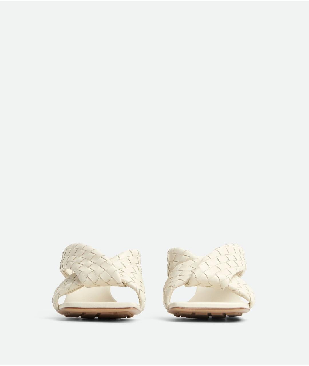 BOTTEGA VENETA Белые кожаные мюли, фото 2
