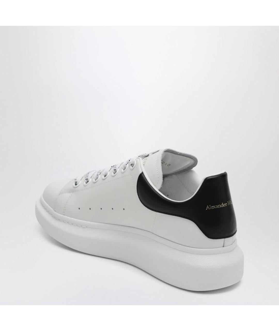 ALEXANDER MCQUEEN Белые кожаные низкие кроссовки / кеды, фото 3