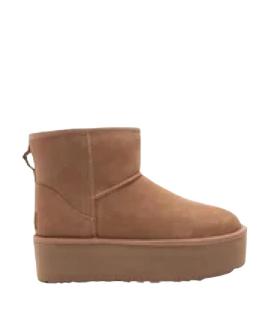 UGG AUSTRALIA Ботинки