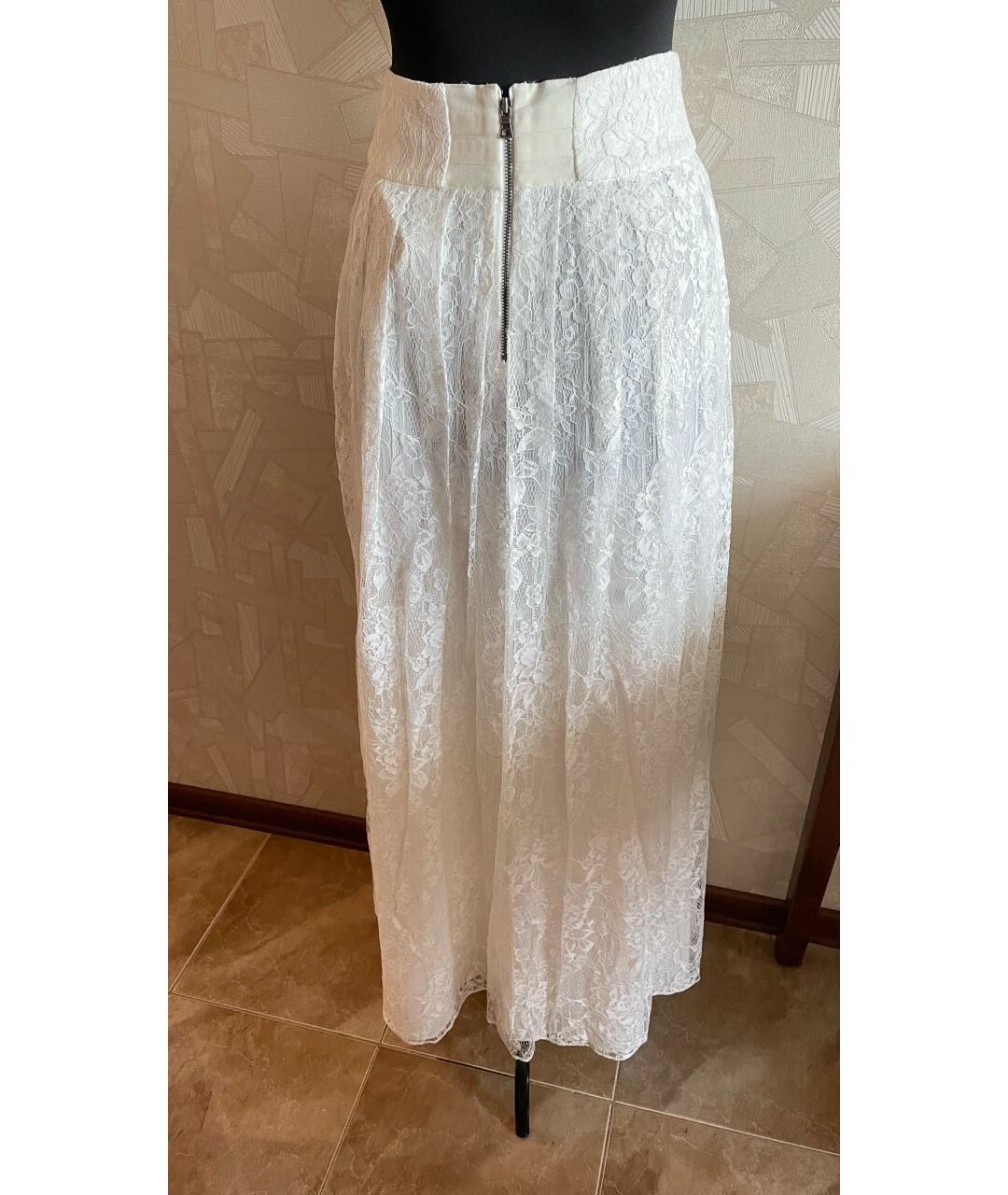 ALICE+OLIVIA Белая кружевная юбка макси, фото 2