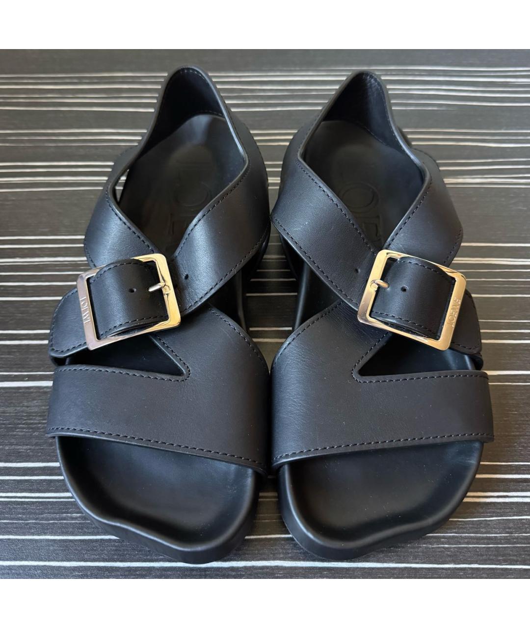 LOEWE Черные кожаные босоножки, фото 2