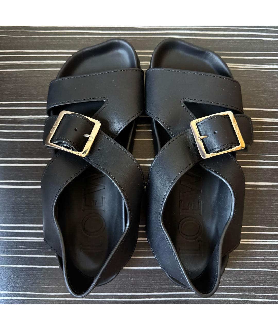 LOEWE Черные кожаные босоножки, фото 3