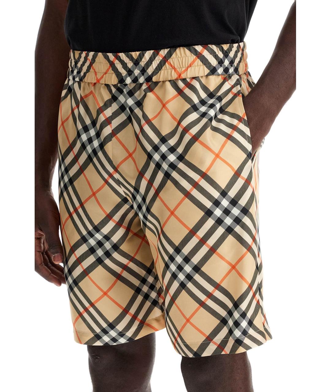 BURBERRY Бежевые шорты, фото 4