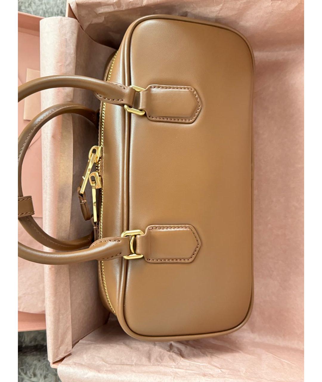 MIU MIU Коричневая кожаная сумка через плечо, фото 2