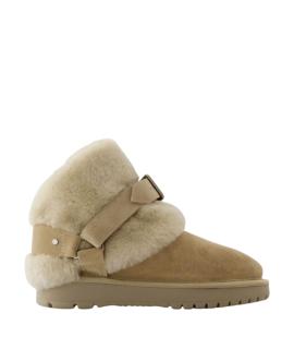 BURBERRY Ботинки