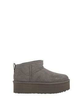UGG AUSTRALIA Ботинки