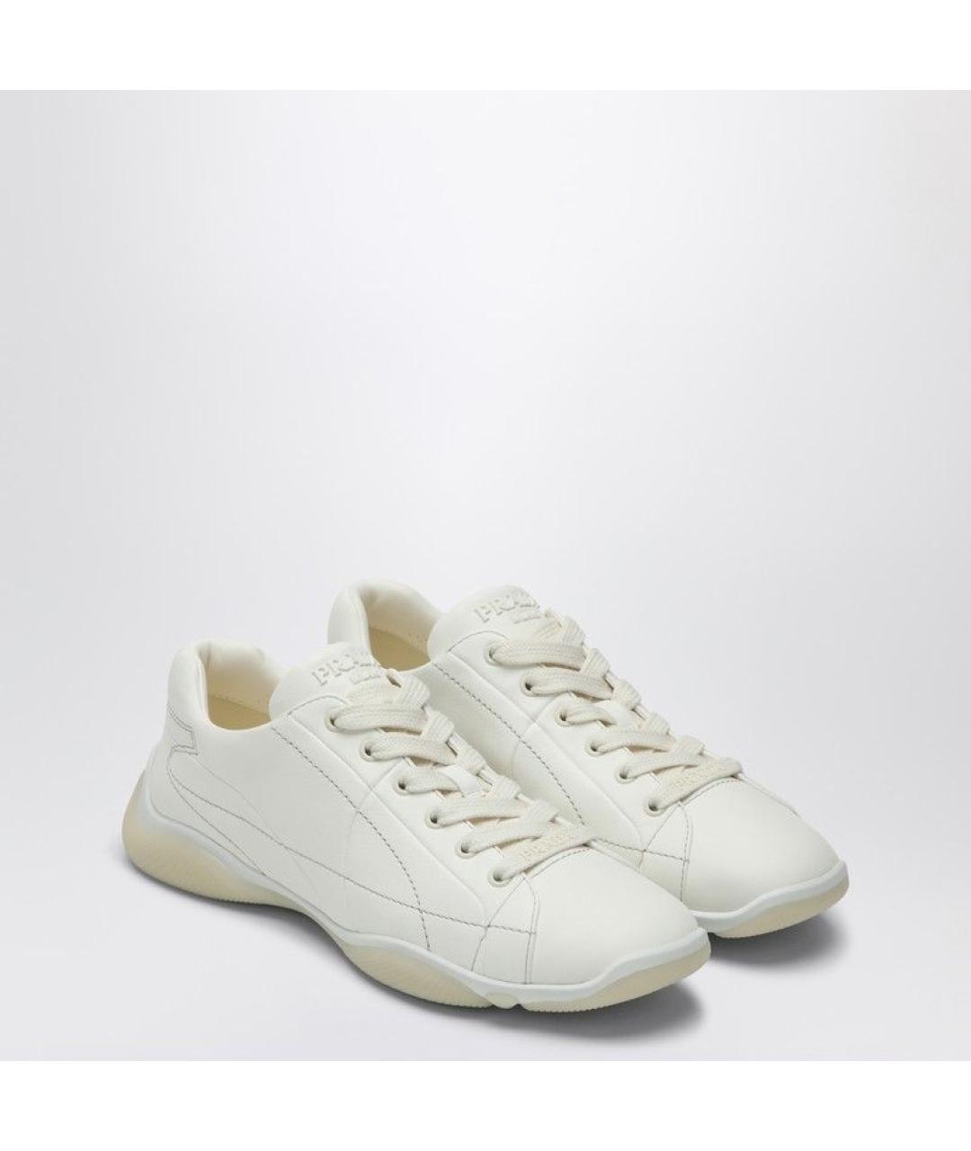 PRADA Бежевые кожаные кроссовки, фото 2