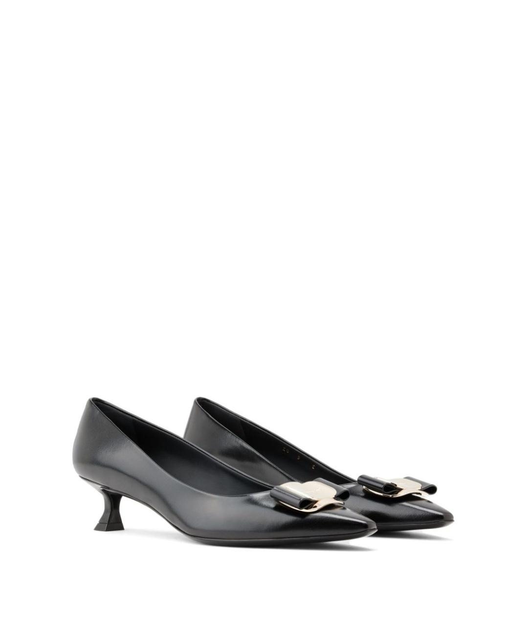 FERRAGAMO Черные кожаные лодочки на низком каблуке, фото 4