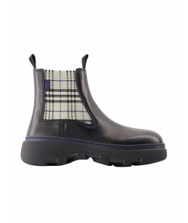 BURBERRY Ботинки