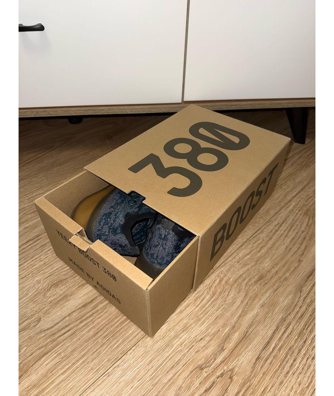 ADIDAS YEEZY Темно-синие текстильные кроссовки, фото 5