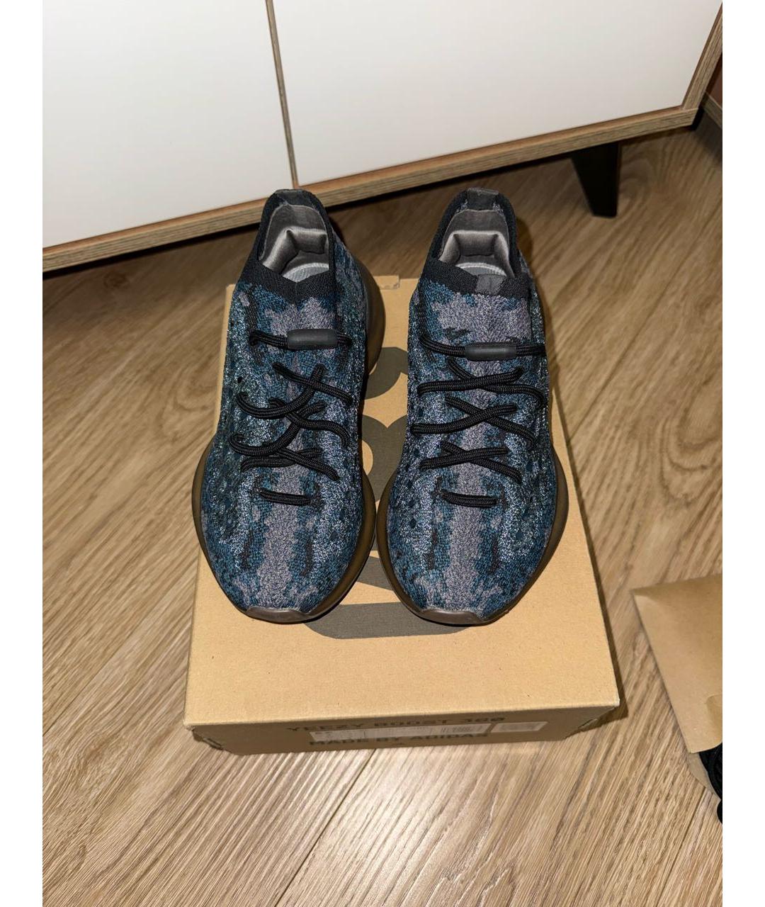 ADIDAS YEEZY Темно-синие текстильные кроссовки, фото 2