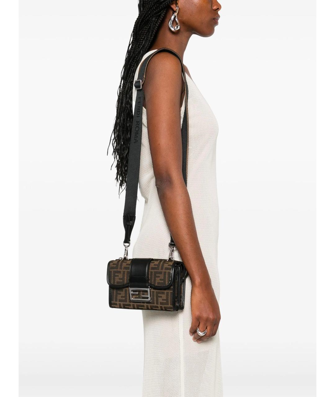FENDI Коричневая сумка на плечо, фото 4
