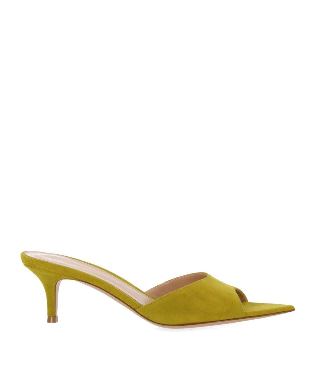 GIANVITO ROSSI Горчичные замшевые мюли, фото 1