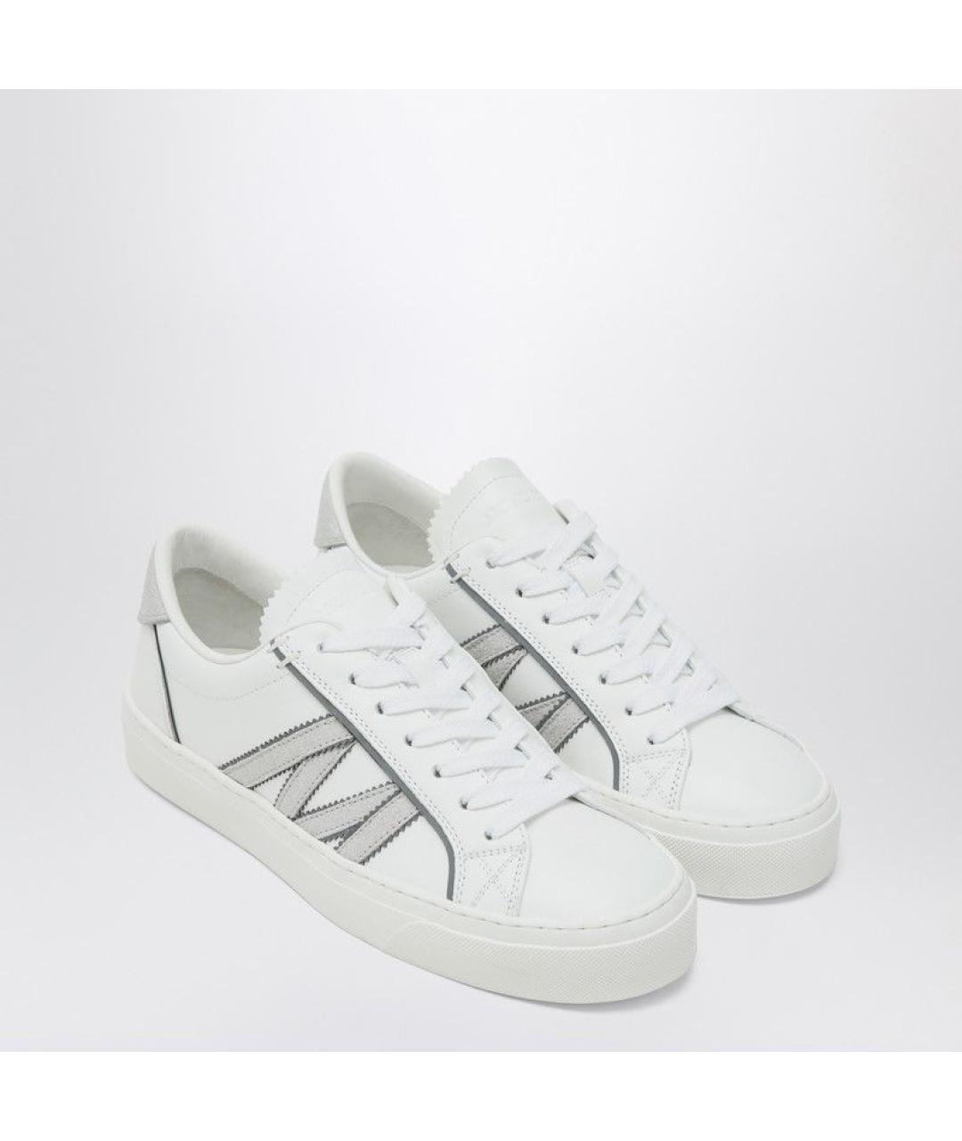 MONCLER Белые кожаные кроссовки, фото 2