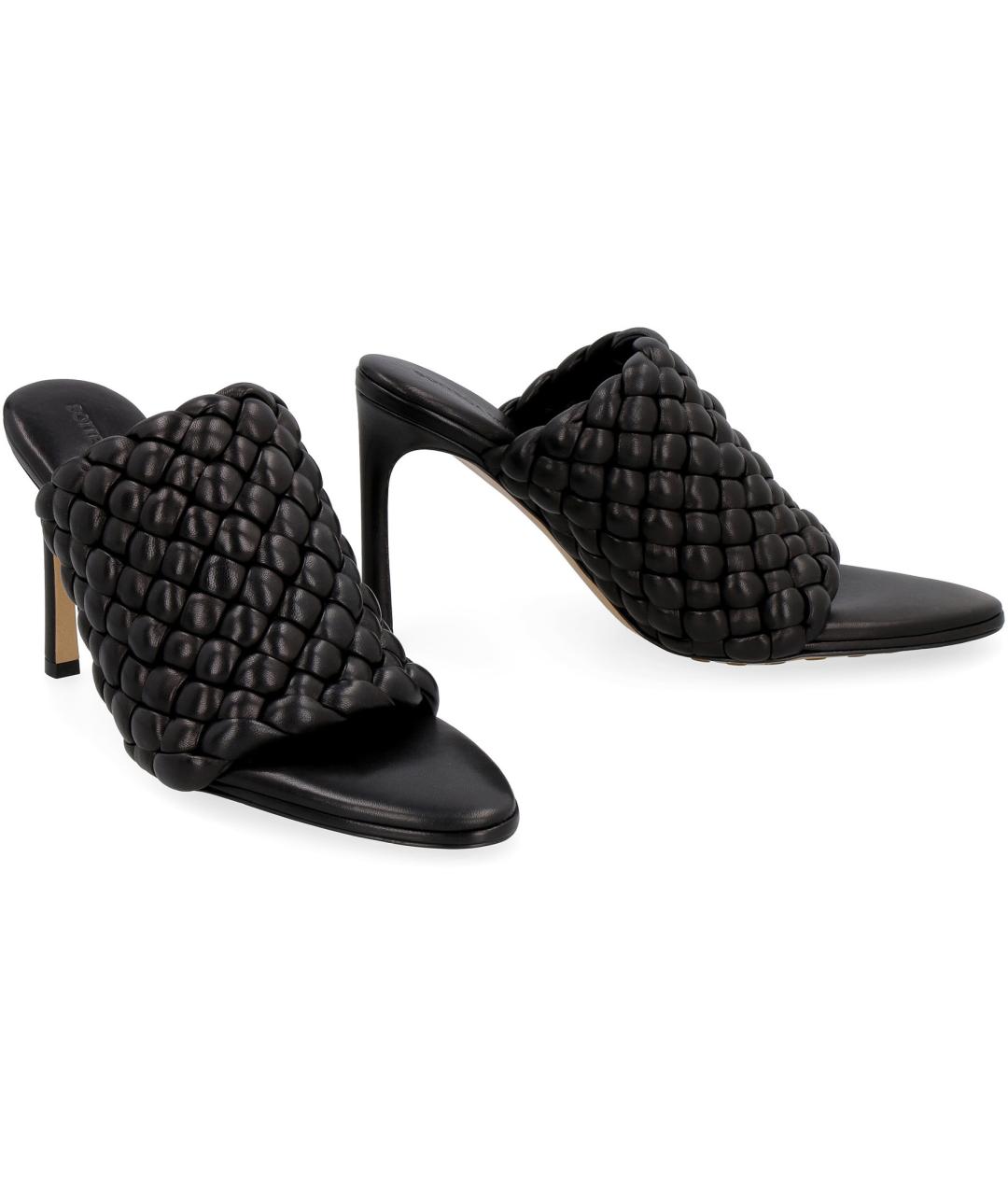 BOTTEGA VENETA Черные кожаные мюли, фото 3