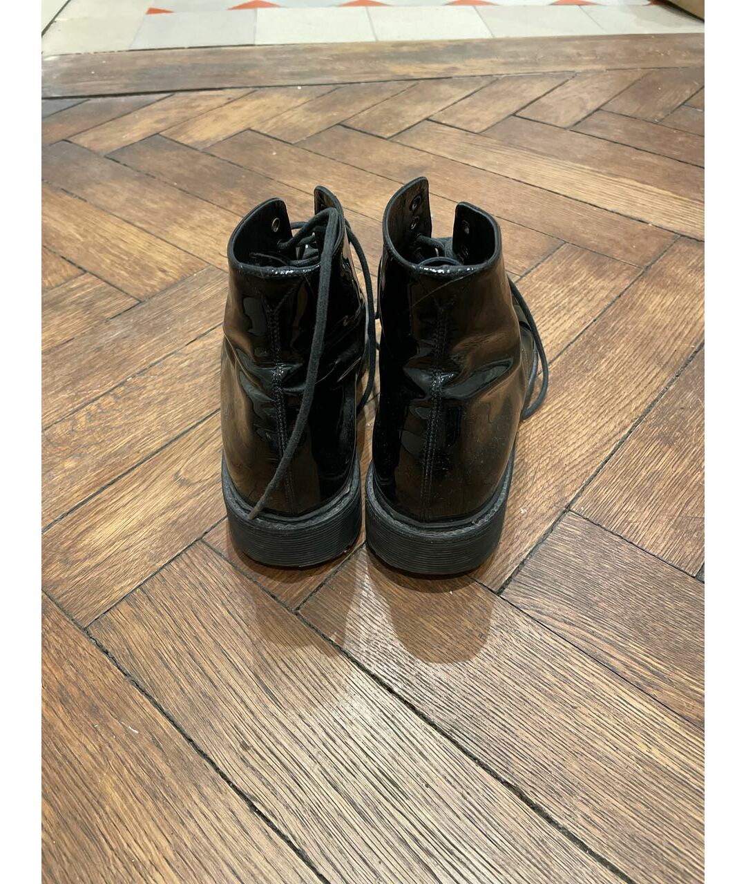 SAINT LAURENT Черные ботинки из лакированной кожи, фото 4