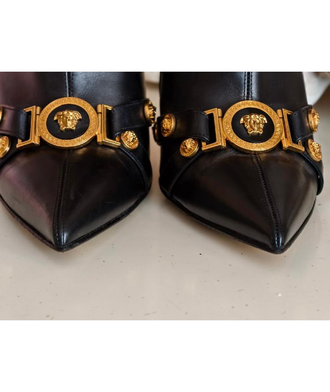 VERSACE Черные кожаные ботильоны, фото 8