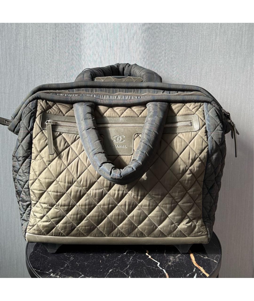 CHANEL Хаки тканевая дорожная/спортивная сумка, фото 2