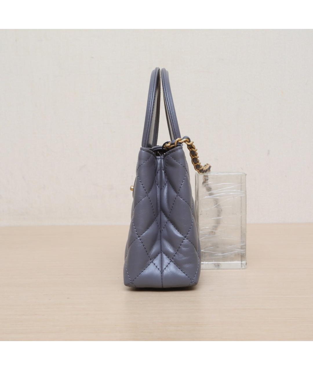 CHANEL Серая кожаная сумка через плечо, фото 5
