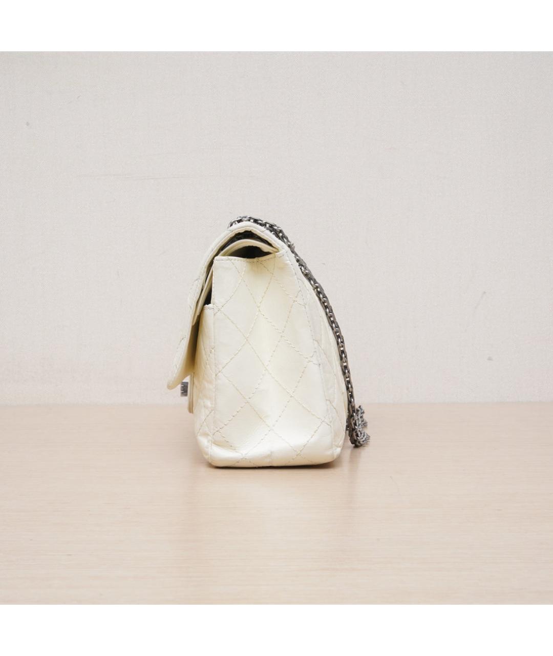 CHANEL Белая кожаная сумка через плечо, фото 5