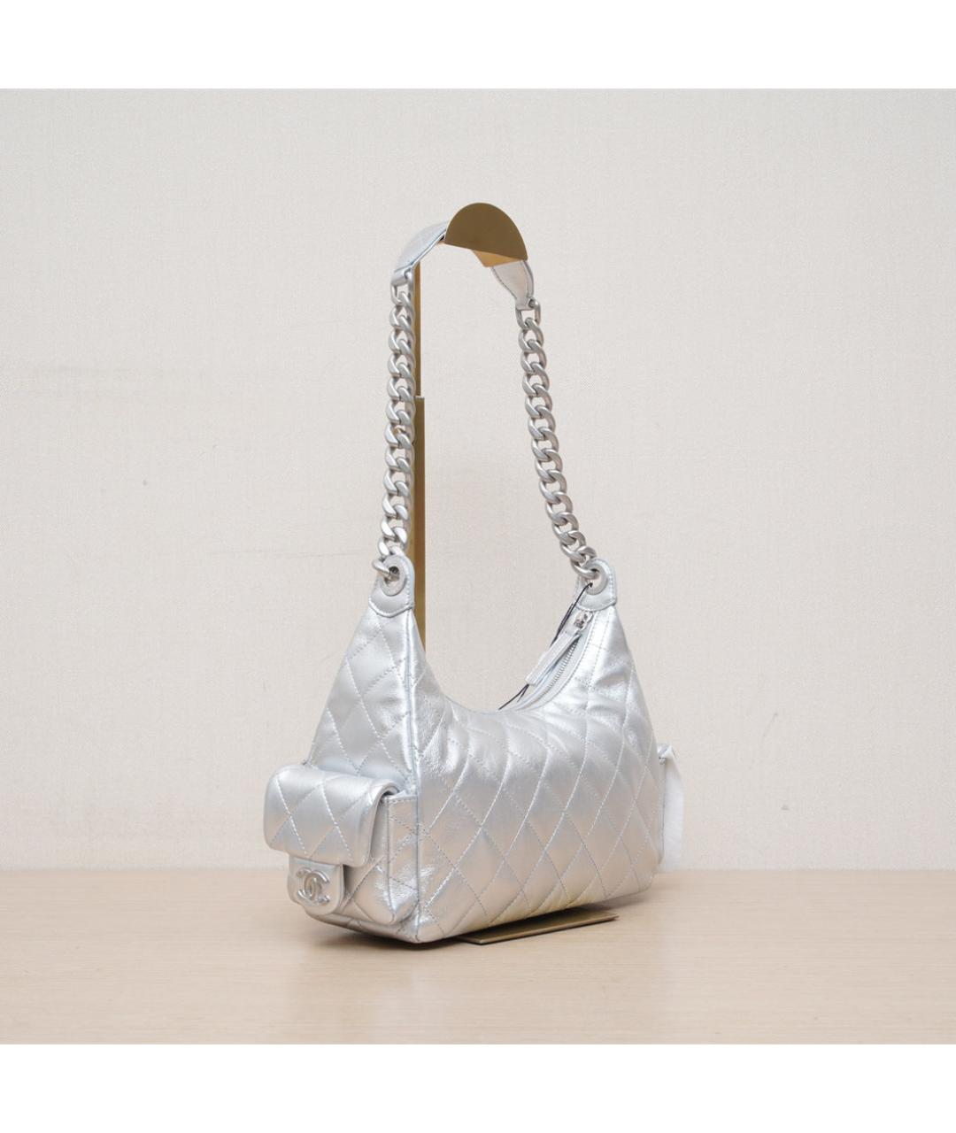 CHANEL Серебряная сумка через плечо, фото 6
