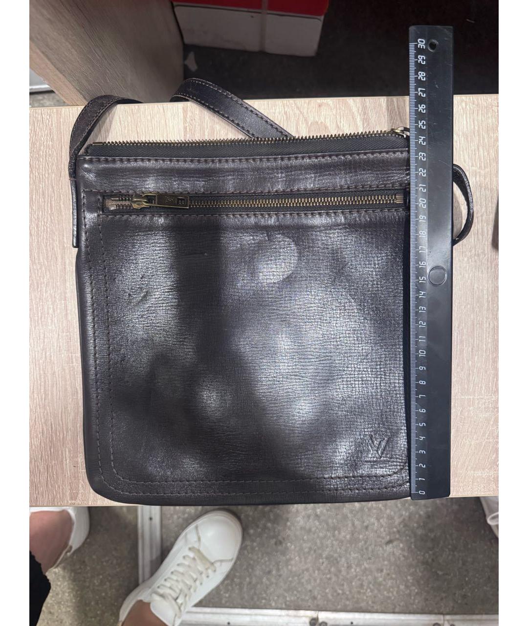 LOUIS VUITTON Коричневая кожаная сумка на плечо, фото 7