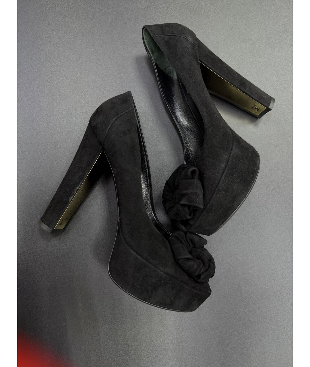 LOUIS VUITTON Черные замшевые туфли, фото 2