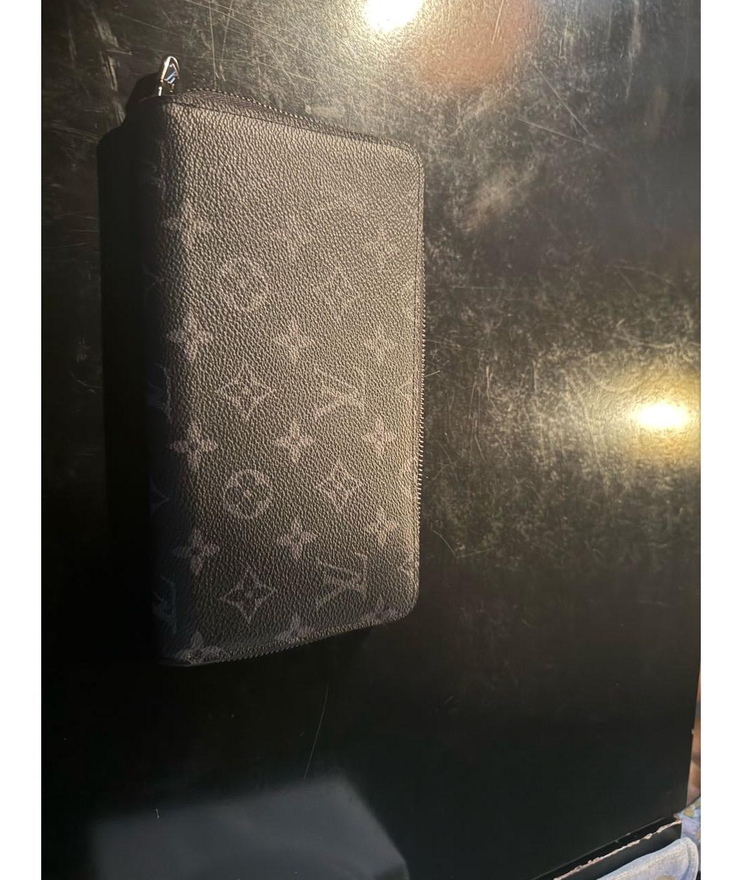 LOUIS VUITTON Черный кожаный кошелек, фото 4