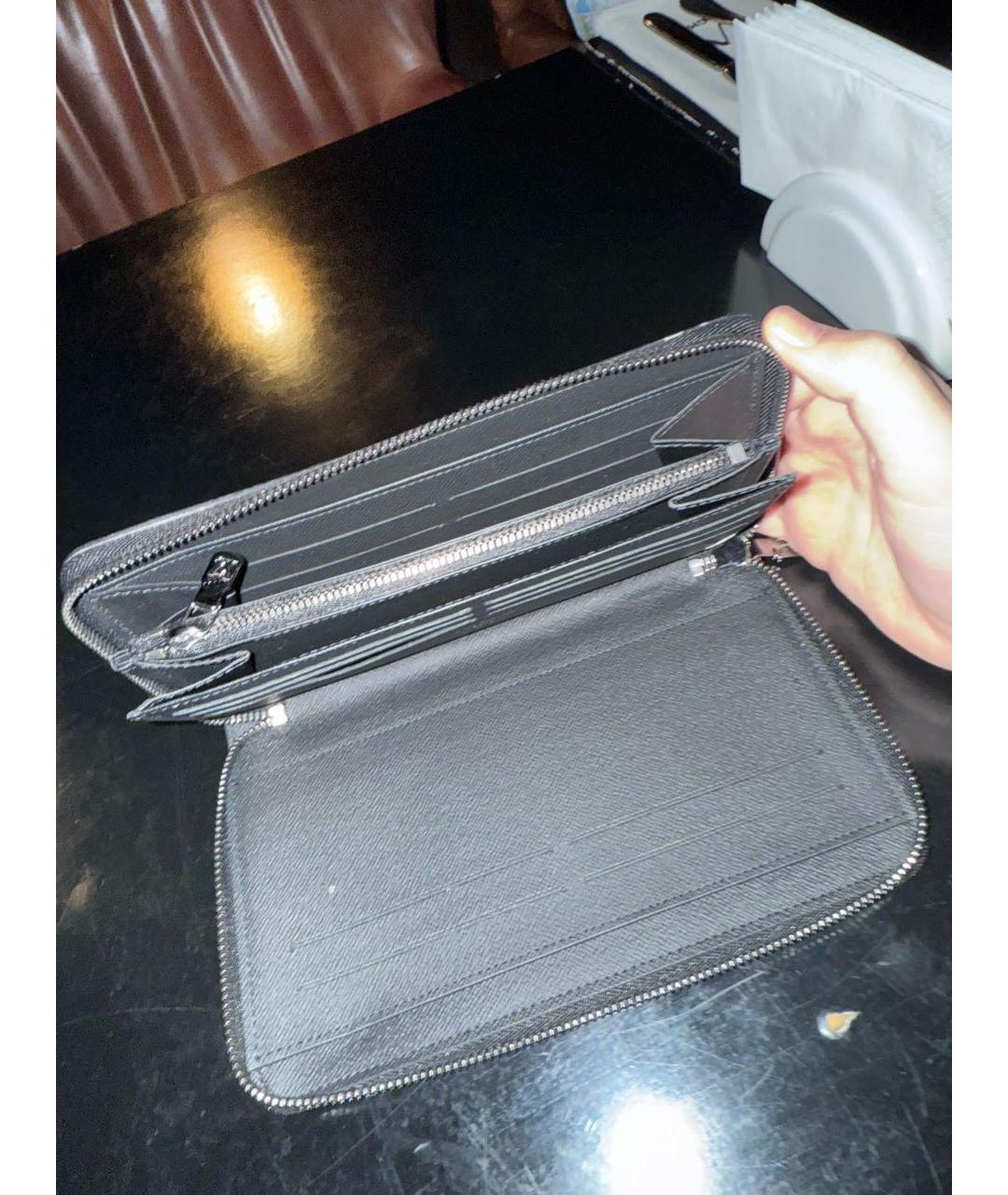 LOUIS VUITTON Черный кожаный кошелек, фото 3