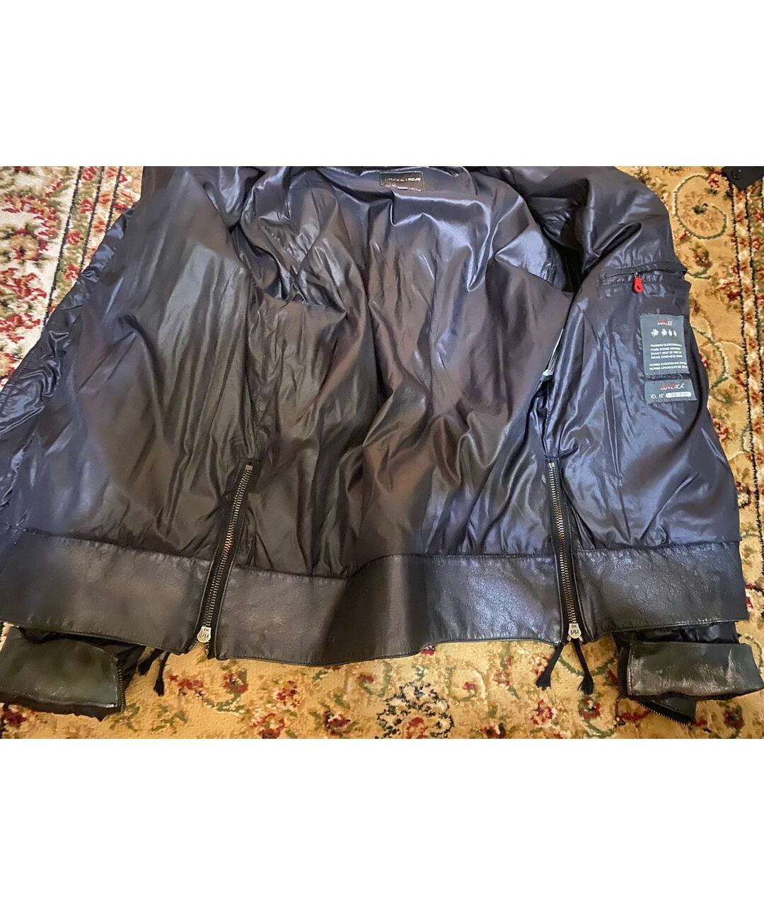 DUVETICA Черная полиэстеровая куртка, фото 3