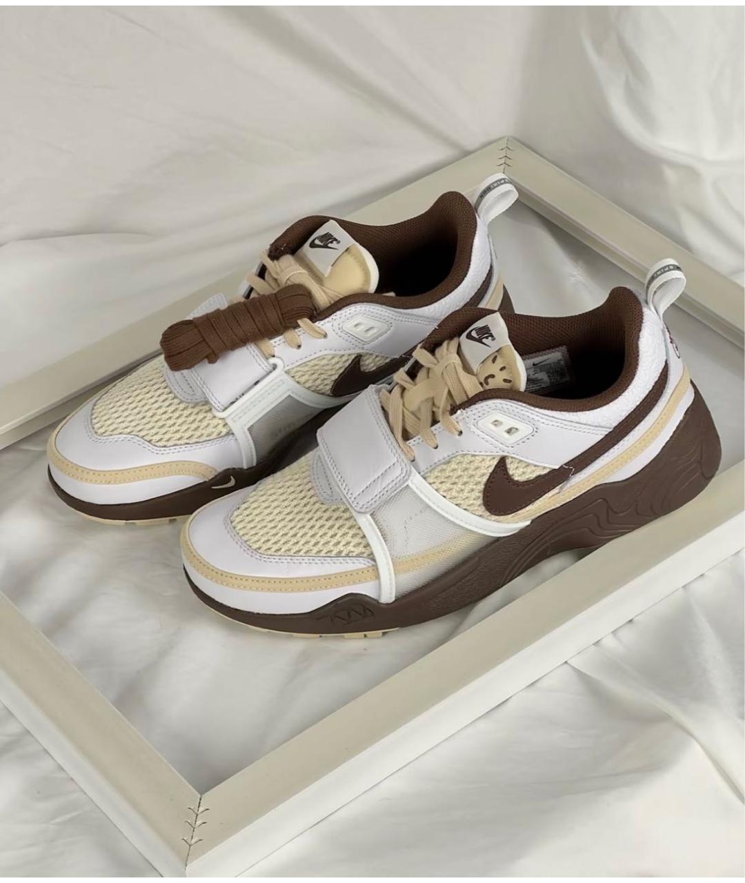 NIKE Коричневые текстильные низкие кроссовки / кеды, фото 2