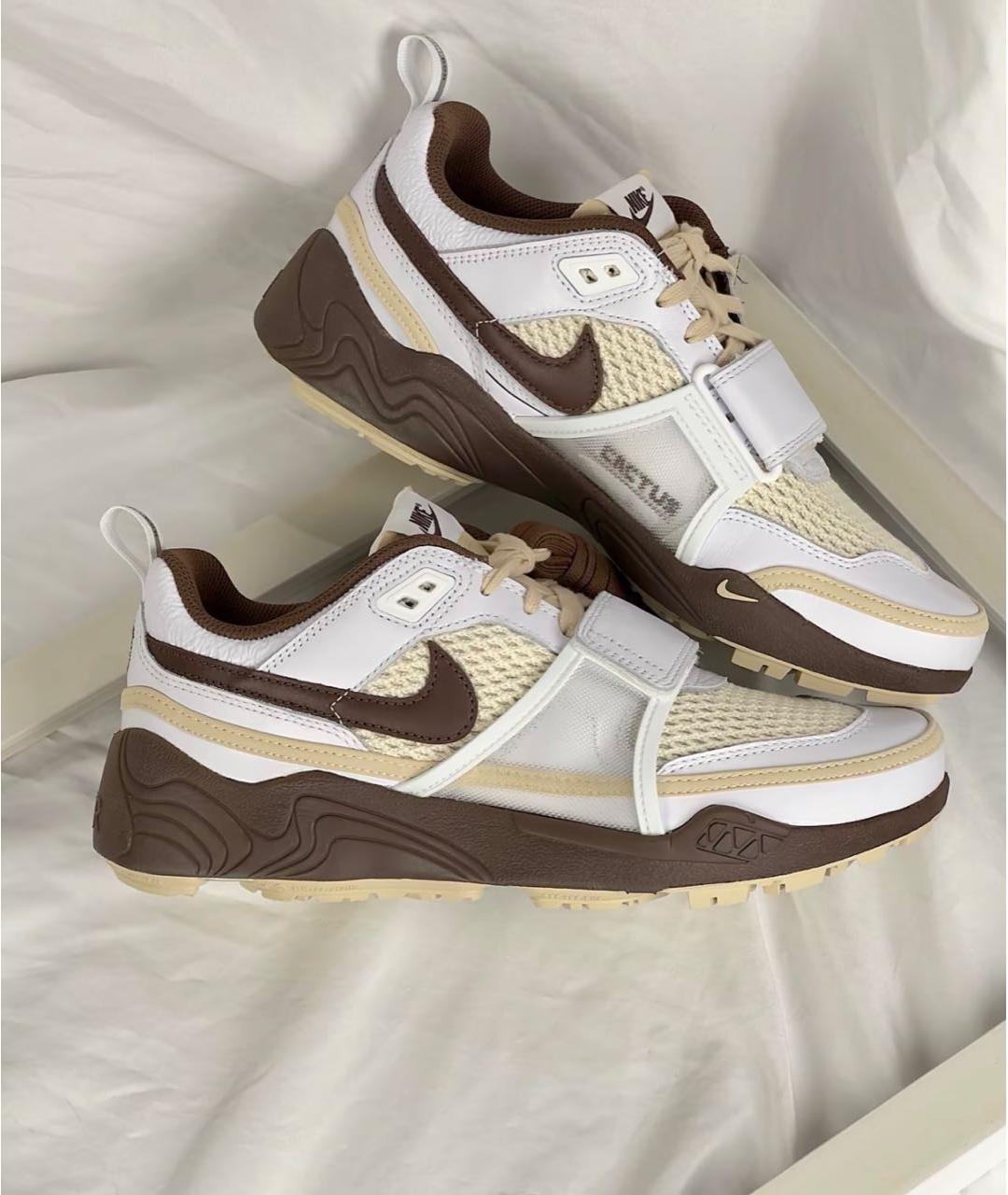 NIKE Коричневые текстильные низкие кроссовки / кеды, фото 4