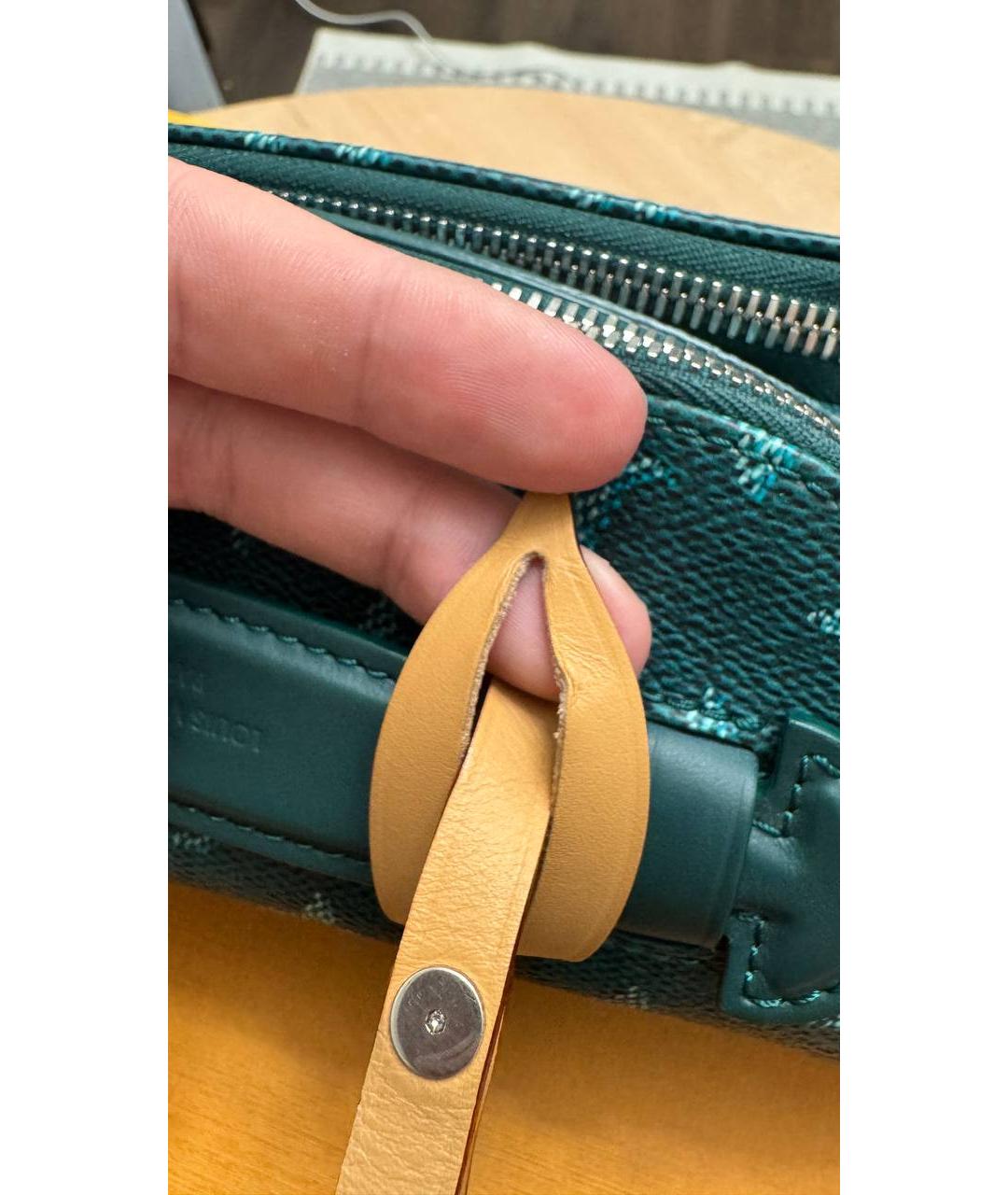 LOUIS VUITTON Зеленая кожаная поясная сумка, фото 4