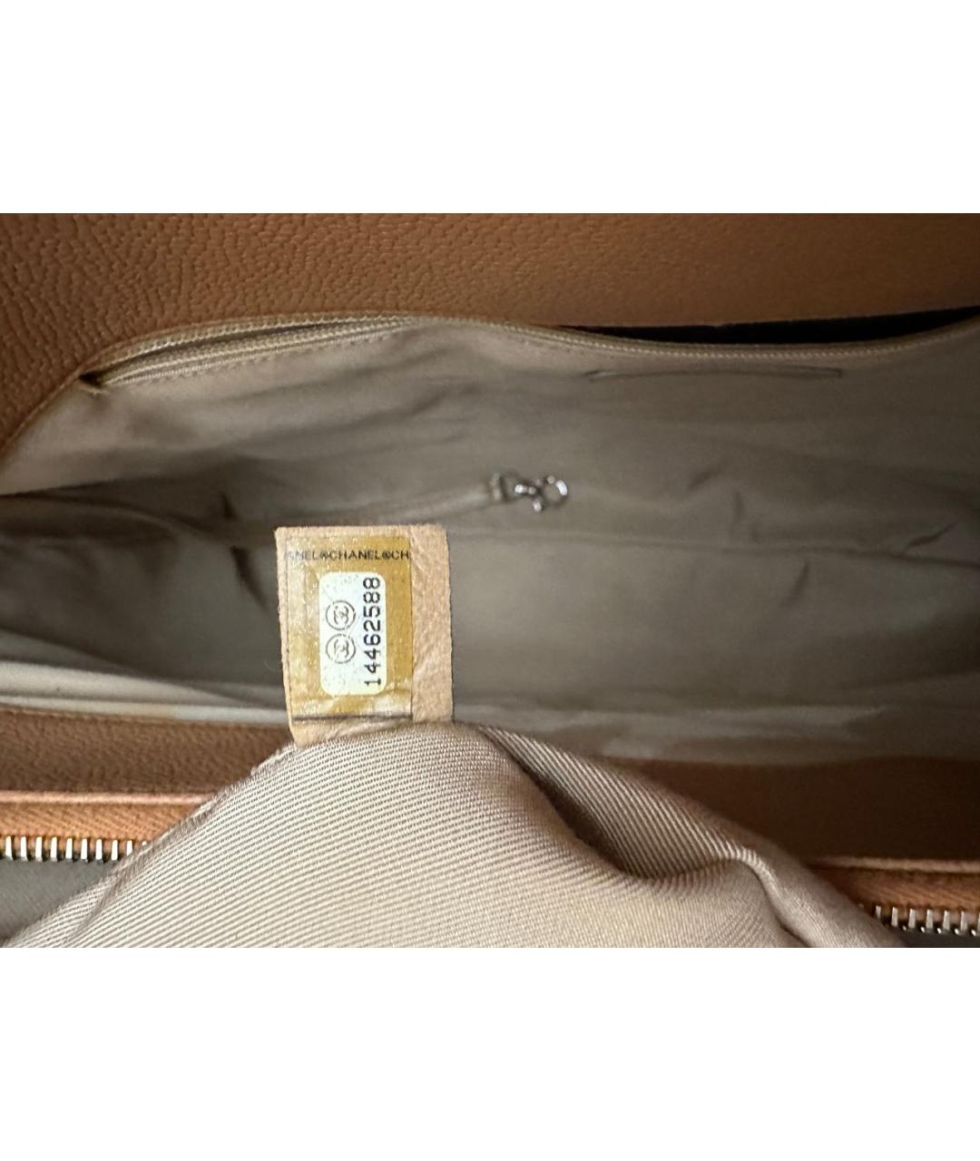 CHANEL Бежевая кожаная сумка тоут, фото 7