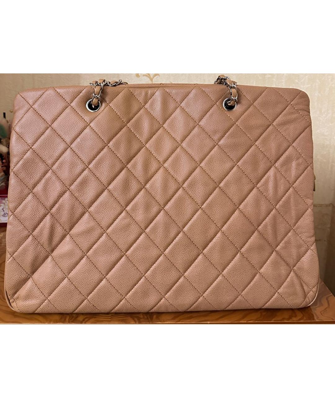 CHANEL Бежевая кожаная сумка тоут, фото 3