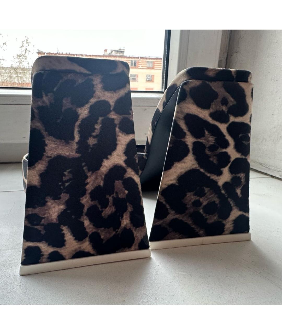 THE ATTICO Коричневые текстильные босоножки, фото 4