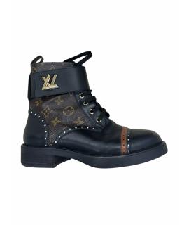 LOUIS VUITTON Ботинки