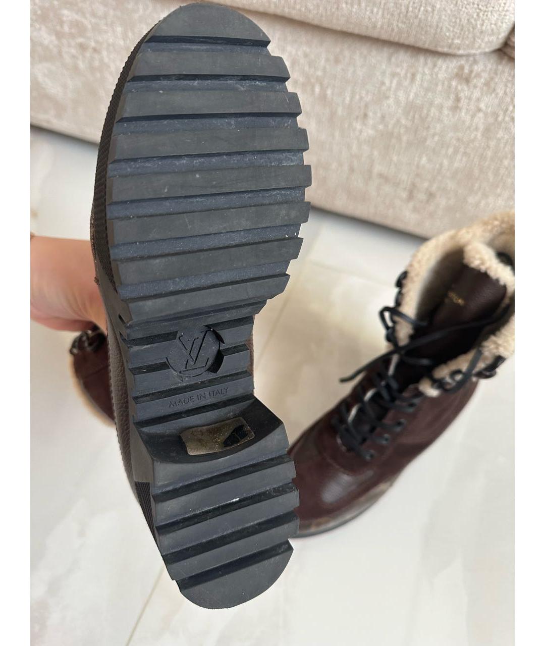 LOUIS VUITTON Коричневые ботильоны, фото 7