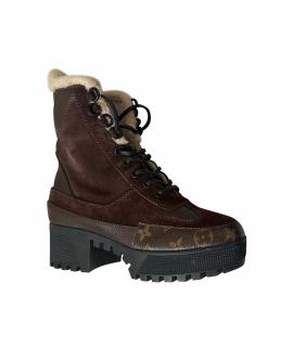 LOUIS VUITTON Ботильоны