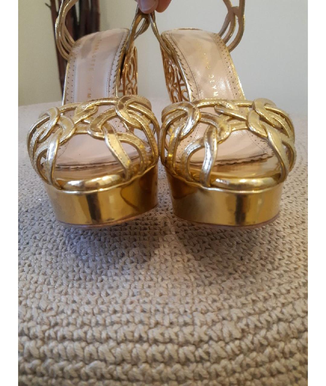 CHARLOTTE OLYMPIA Золотые кожаные босоножки, фото 2