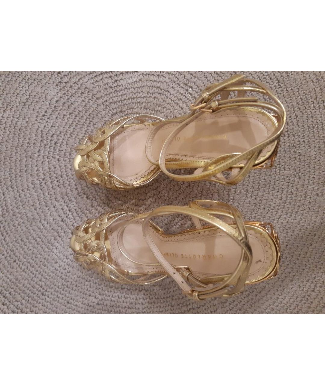 CHARLOTTE OLYMPIA Золотые кожаные босоножки, фото 3